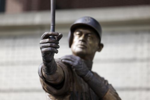 The Mariners as things in or near my apartment: 2026