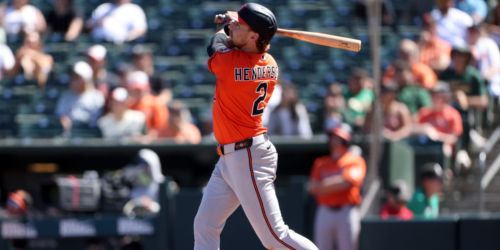 Gunnar blasts off with two homers, triple as Orioles sweep A's