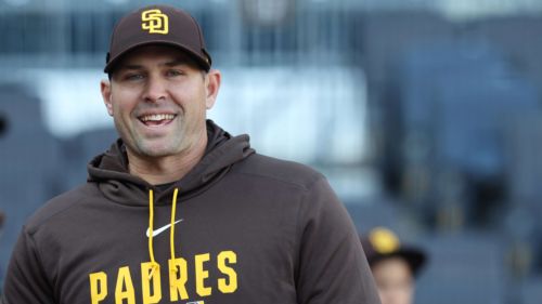 Padres look refreshingly ahead of the curve after Phillies hit panic button on Rob Thomson