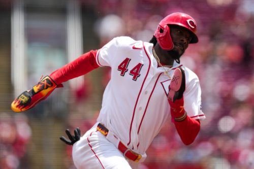 Elly De La Cruz To Undergo MRI On Right Hamstring
