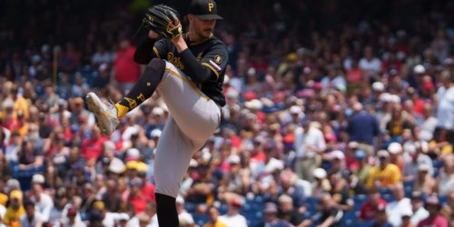 Coming off 'weird' loss, Skenes gets the ball in Cincy on Friday
