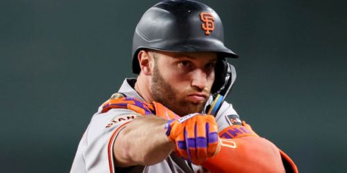 Schmitt tapping into power to pace Giants’ lineup