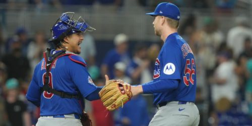 Zeferjahn records 1st Cubs save, Conforto notches club's 200th HR in win over Marlins
