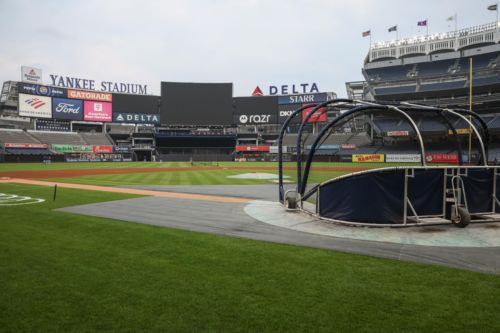 Dodgers-Yankees postponed by Saturday rain