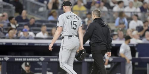 Newcomb exits with contusion after line drive strikes pitching arm