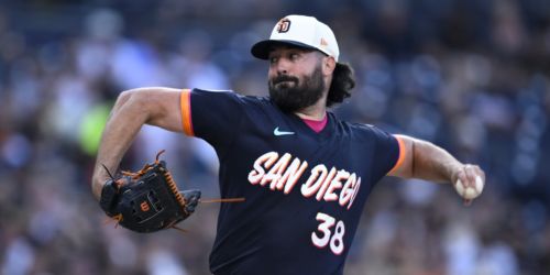 Ray works through 5 innings of traffic in Padres debut