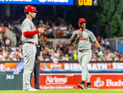 Phillies ground into season high in double plays in loss against Cardinals