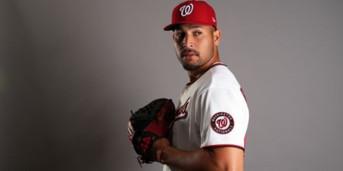 Nats let Ribalta celebrate 1st career save before sending him to Minors