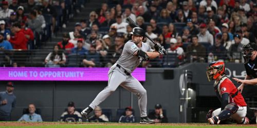 'Felt like ... an hour': Peters' 18-pitch PA helps Sox claim season series over Guards