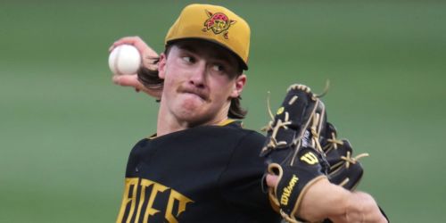 Backed by Cruz (HR) and Lowe (3-for-5, 2 RBIs), Chandler earns first win