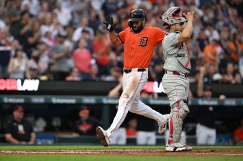 Tigers continue to claw away at the competition with win over Phillies