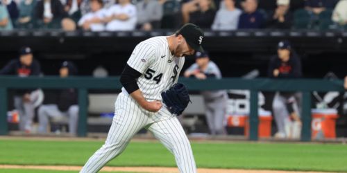 Sandlin shakes off 1st AB jitters to retire 18 straight in dazzling debut