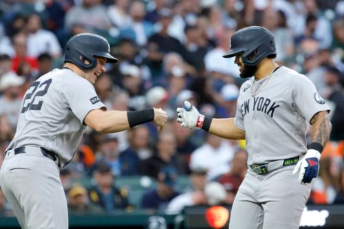 Old man Goldy and the Martian lift Yanks to win over Detroit