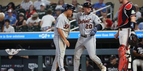 Torkelson's blast opens door for Tigers' 5-run 12th-inning outburst