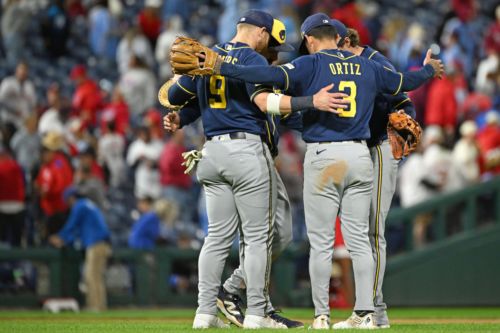 Comparing the 2025 and 2026 Brewers’ postseason position players