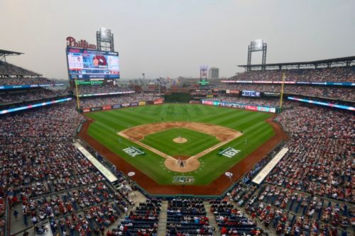 Phillies notes: Playing in the smoke, multi-inning appearances and pushing back the aces