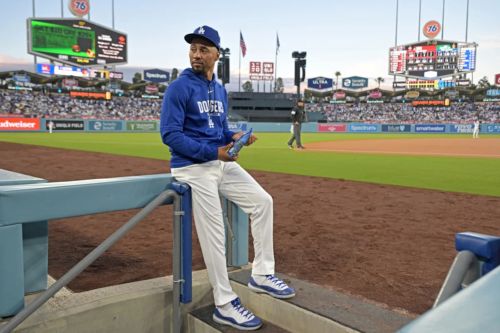 Mookie Betts injury update: Dodgers star close to return