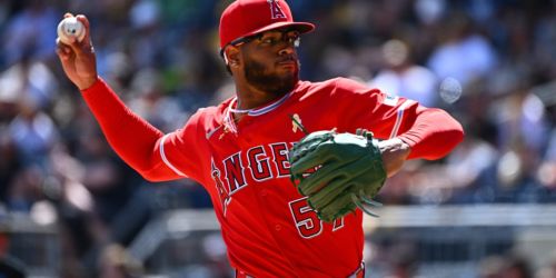 Ureña outduels Skenes, continuing impressive rookie year