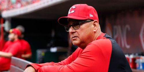 Francona ejected in 1st inning of messy loss vs. Cards