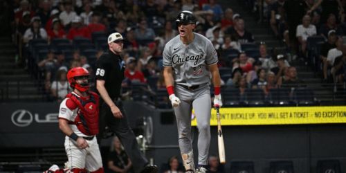 Colson's clutch HR sends White Sox to first win in Cleveland since '24