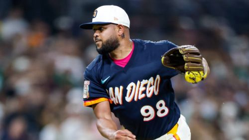 Padres starter Randy Vásquez is defying modern pitching logic with an old-school weapon