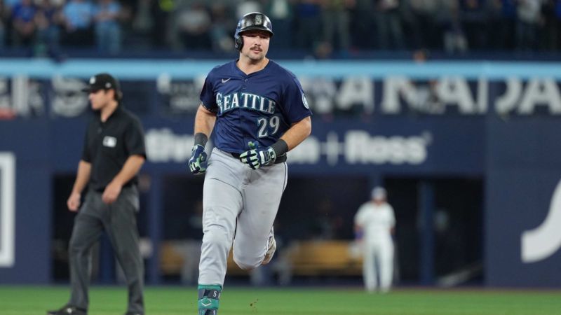 New rule gives Mariners' Cal Raleigh a leg up in MVP rematch with Aaron Judge