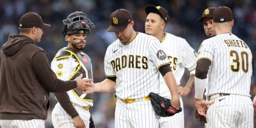 Padres bats stay cold, can't back King in 4th straight loss
