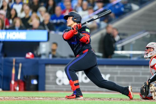 Jays Edge Reds 6-5