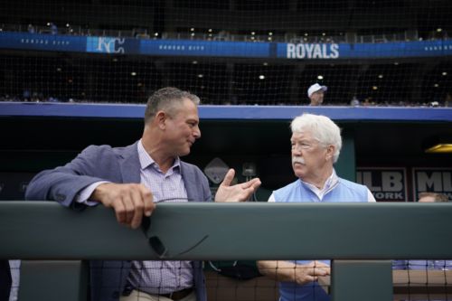 The Royals need a course correction, but leadership is asleep at the wheel