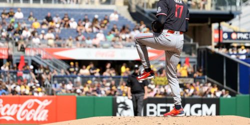 Notes: Ober likely to rejoin Twins soon; Jeffers, Sands look good with Saints