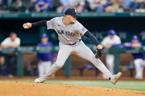 Mariners Sign Scott Effross To Minor League Deal