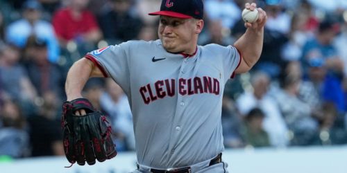 Messick's superhero effort on mound goes by wayside as offense falters