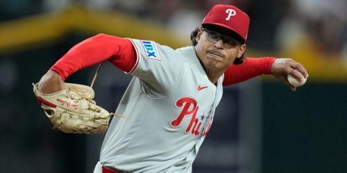 Luzardo's gem propels Phils to 6th straight win, sole possession of top NL Wild Card spot