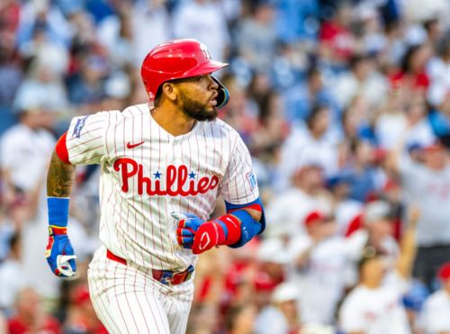 Edmundo Sosa, Phillies rally in eighth to clinch series win against A’s