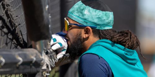 Crawford returns, but sore shoulder still has Mariners in 'monitor' mode