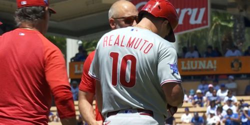 Realmuto's injury just the start of Phillies' rough day in LA