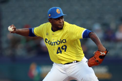 Braves rout Team Colombia (and themselves) in exhibition action