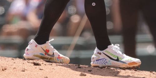 Kay's kids-inspired cleats have special meaning ahead of Players' Weekend