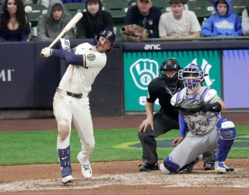 Instant Reaction: Brewers score two late runs to beat the Blue Jays 2-1 in a pitcher’s duel