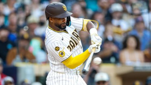Padres bench bat is turning bizarre reverse splits into a real playing-time argument