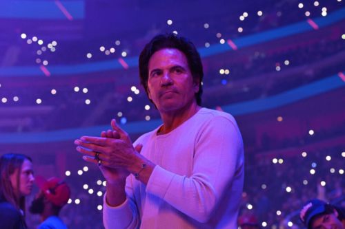 Padres Notes: Sale, Gores, Payroll