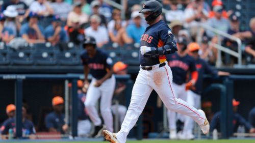 Astros' Walker hit in head by pitch, says he's OK