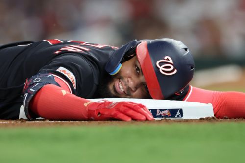 What do fans think about the Yankees’ acquisition of Luis García Jr.?