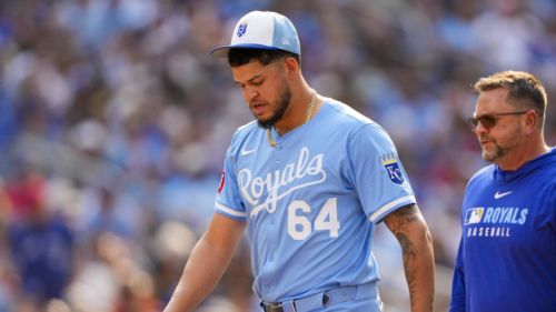 Royals take action to address floundering bullpen with pair of glaringly obvious moves