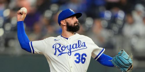 Gonsolin makes Royals debut after long road back to Majors