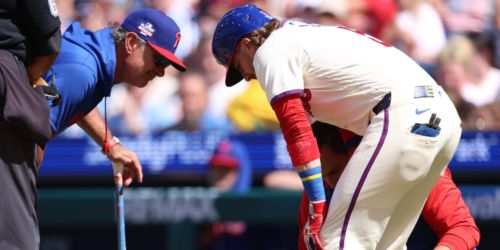 X-rays negative after Stott (contusion) fouls pitch off right foot