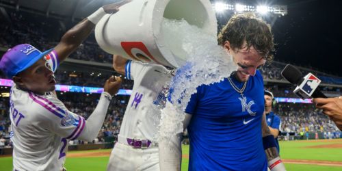 Hometown hero Jensen caps Royals' crazy comeback with 1st career walk-off