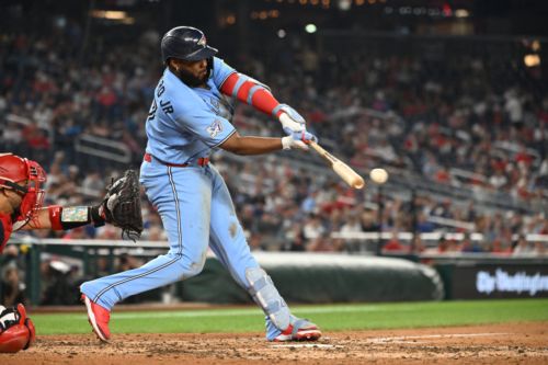 Vladimir Guerrero Jr. leaves Tuesday’s contest with right hamstring tightness