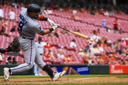 Marlins Release Leo Jimenez