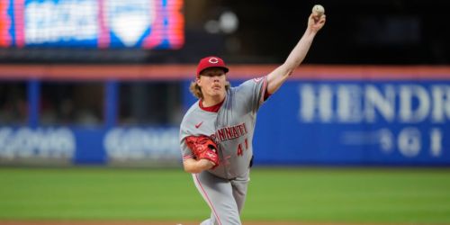 Abbott's quality start a silver lining in Reds' loss